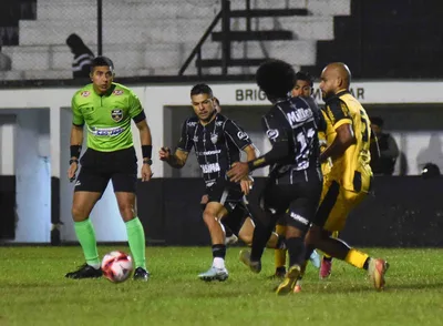 Vianna vê vitória do Santa Cruz contra o Lajeadense como decisiva na tabela