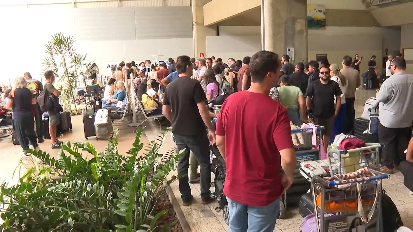 Aeroporto de Belo Horizonte retoma voos após intervenção na pista