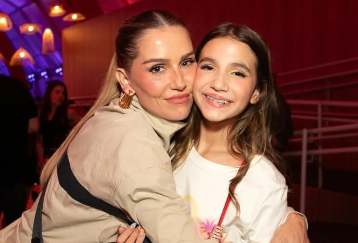 Deborah Secco revela ciúme mútuo com Maria Flor durante festival