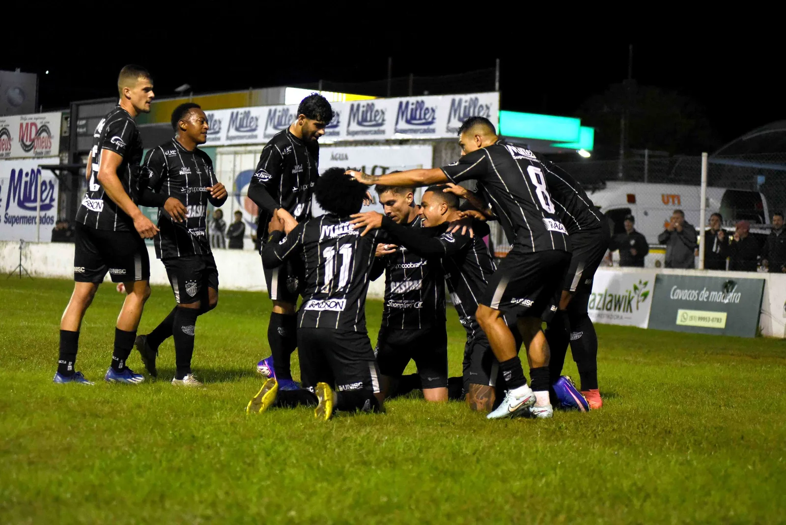 Santa Cruz supera o Grêmio Bagé e entra no G-4 da Série A2