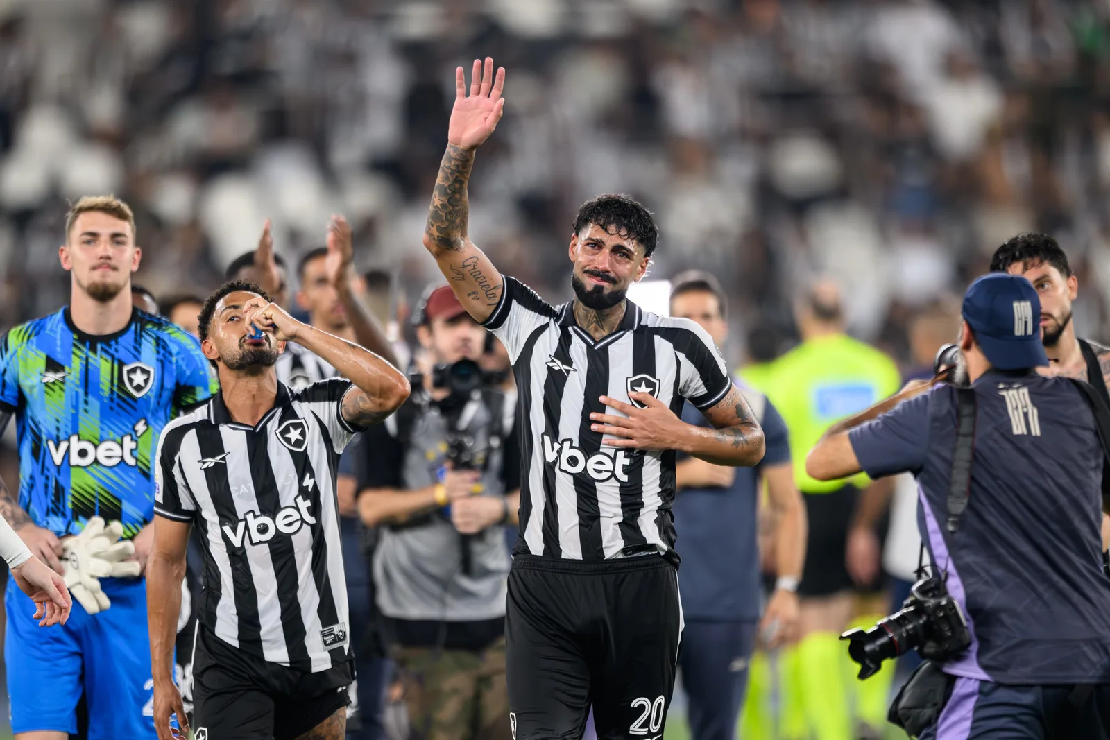 Barboza reencontra o Botafogo pelo Palmeiras após saída marcada por despedida no estádio