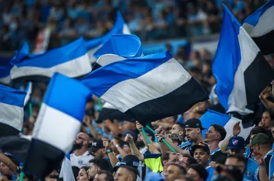 Grêmio celebra 123 anos em meio à luta para evitar novo rebaixamento