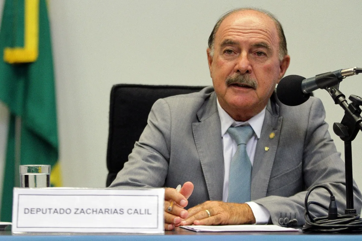 Falta de trabalhadores alcança campanhas eleitorais, diz Zacharias Calil