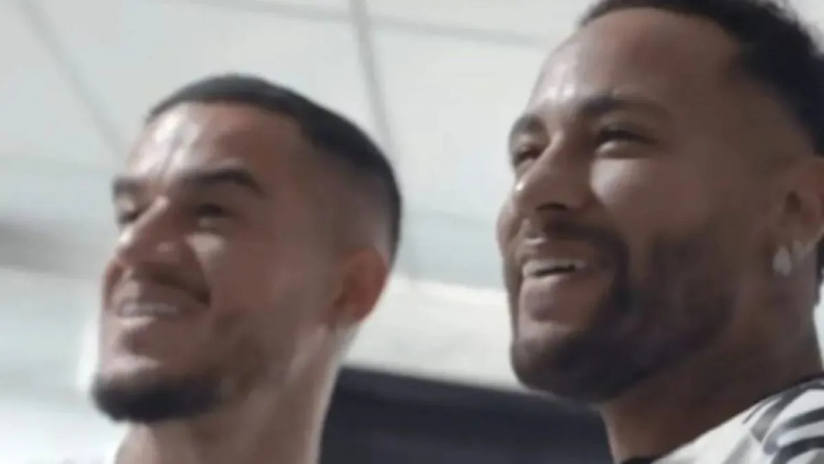 Coutinho se aproxima de estreia pelo Santos; Neymar é dúvida contra o Flamengo