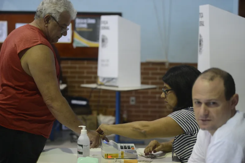 Mesários das Eleições de 2026 terão direito a folgas remuneradas