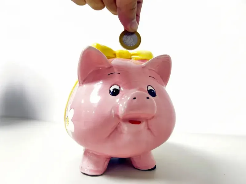 Envelhecimento reduz base do INSS e pressiona busca por poupança individual