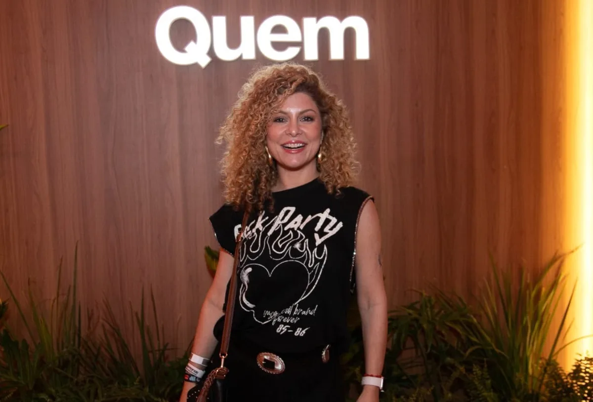 Bárbara Borges prioriza amigos e mantém distância de novo relacionamento