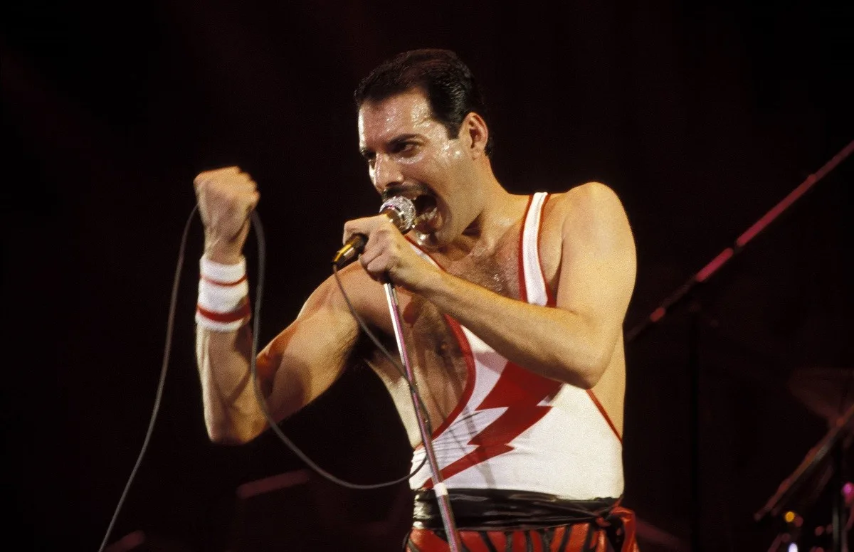 Biógrafa diz que Freddie Mercury poderia ter mantido o Queen no estúdio