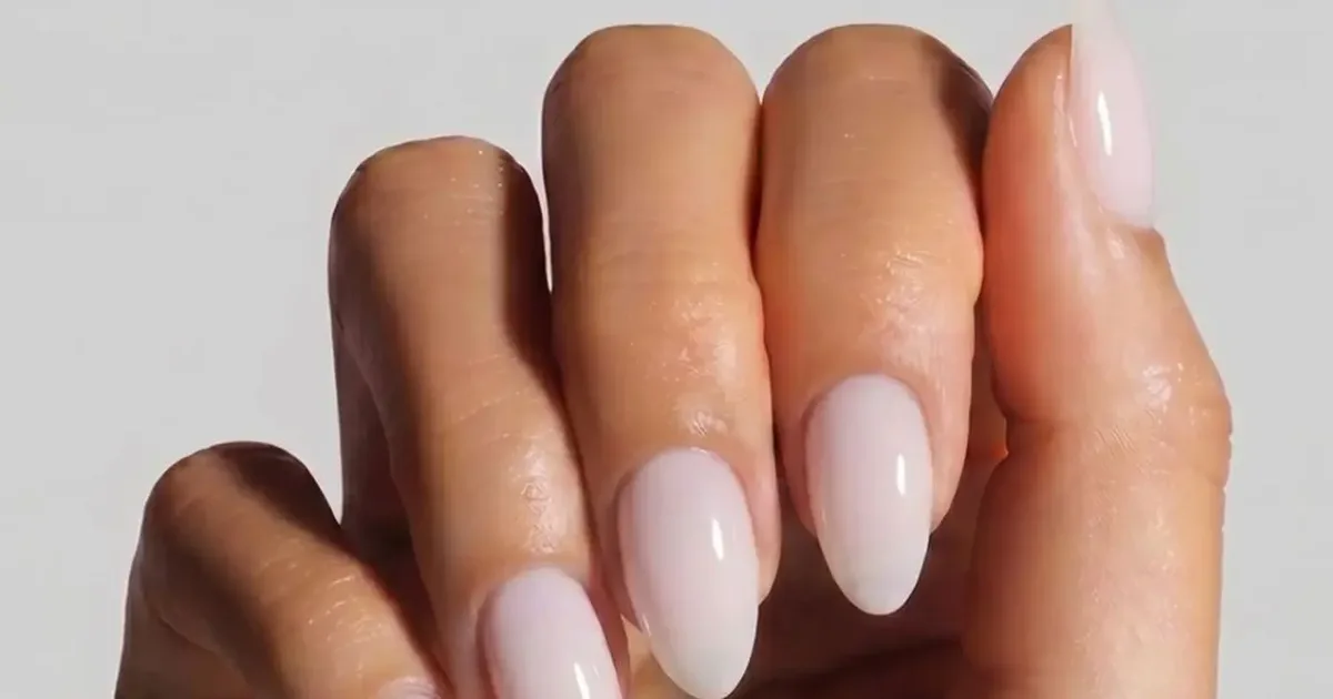 Cinco tons de esmalte para deixar as unhas mais delicadas na primavera