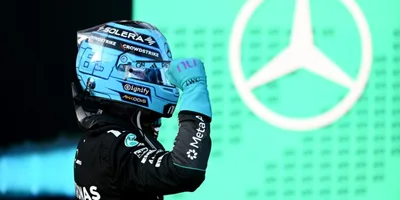 George Russell vence no Azerbaijão e reduz vantagem de Kimi Antonelli