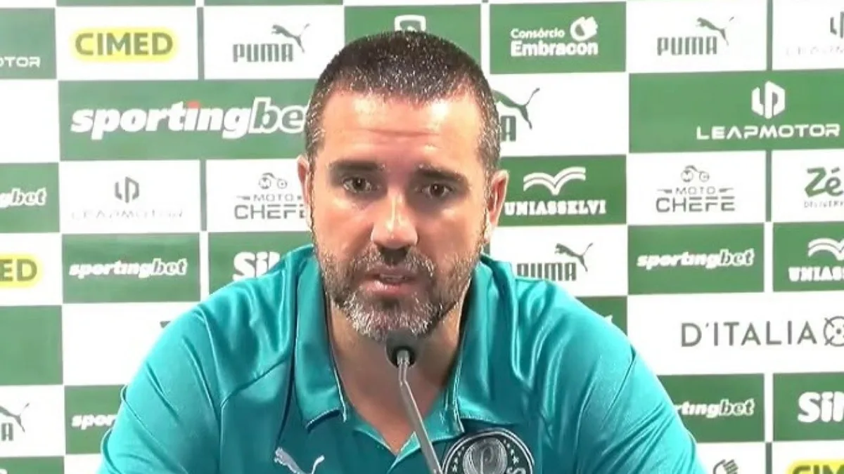 João Martins mantém Palmeiras na disputa pelo título do Brasileirão