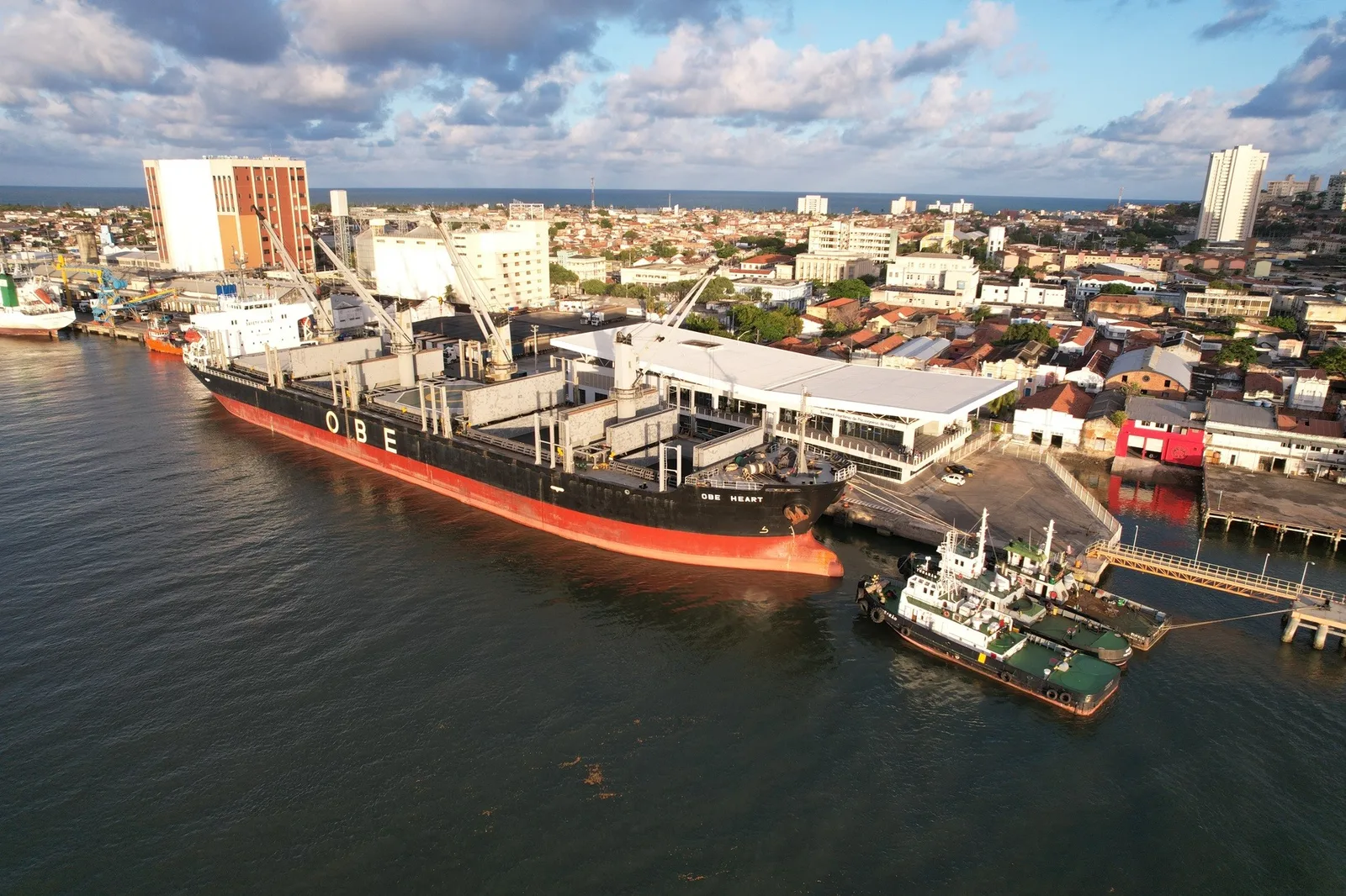Exportações à União Europeia impulsionam resultado comercial do Brasil em agosto