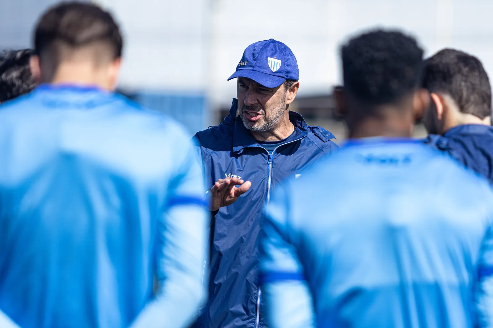 Allan Aal assume o Avaí inspirado por título do irmão Netinho