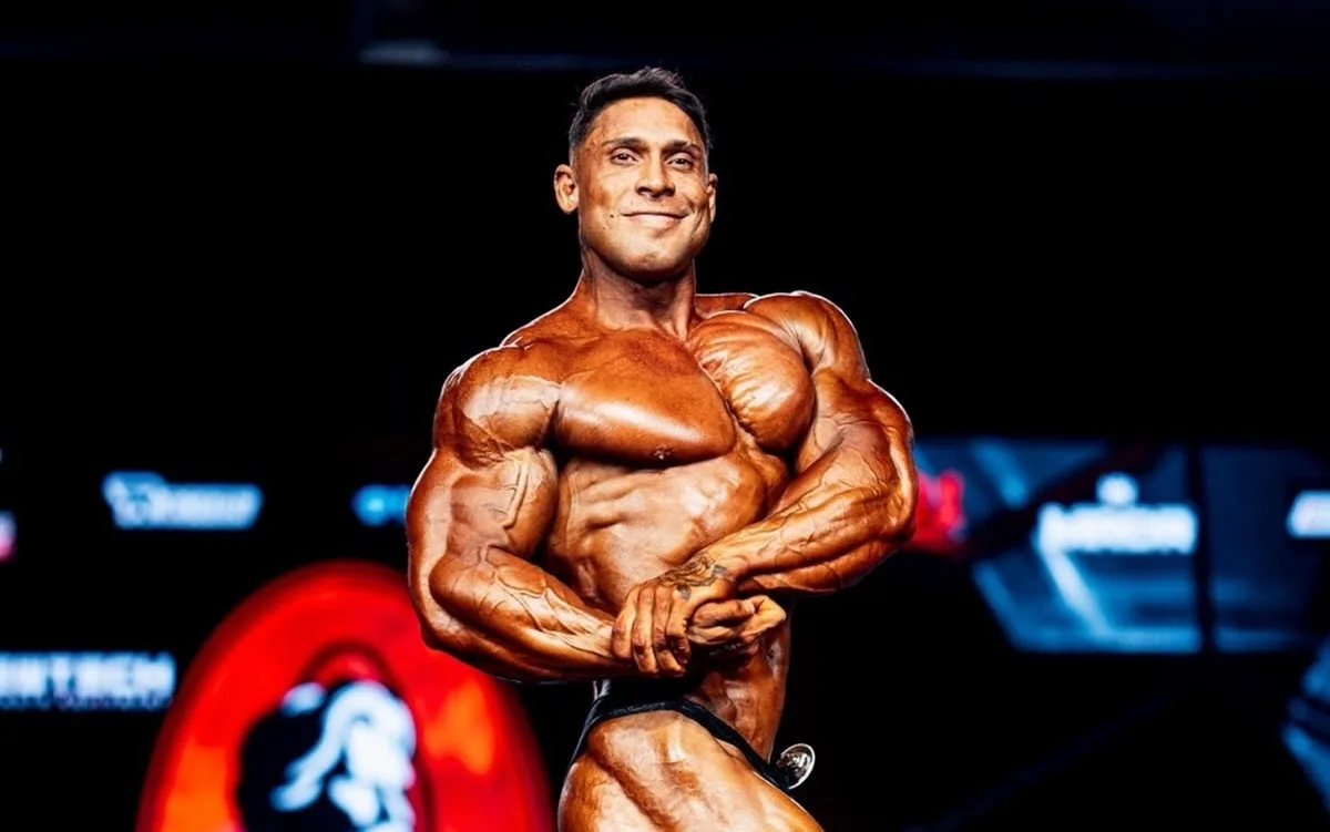 Ramon Dino termina em terceiro no Mr. Olympia e promete voltar em nova versão