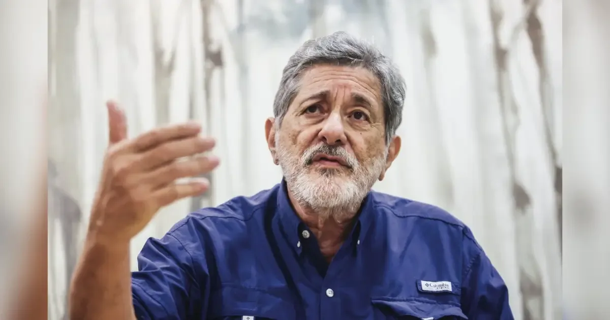 Gabrielli questiona meta de inflação e nega risco de insolvência no Brasil