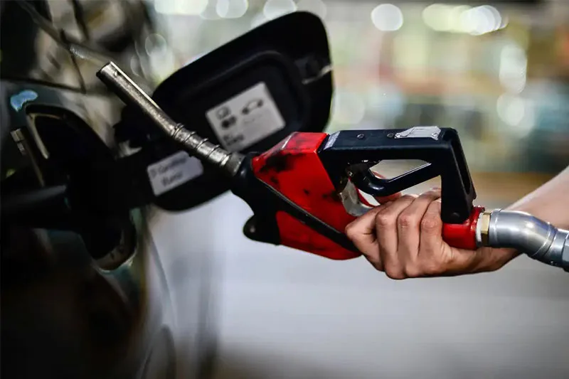 Lula afirma que subsídios à gasolina e ao diesel somam R$ 47 bilhões