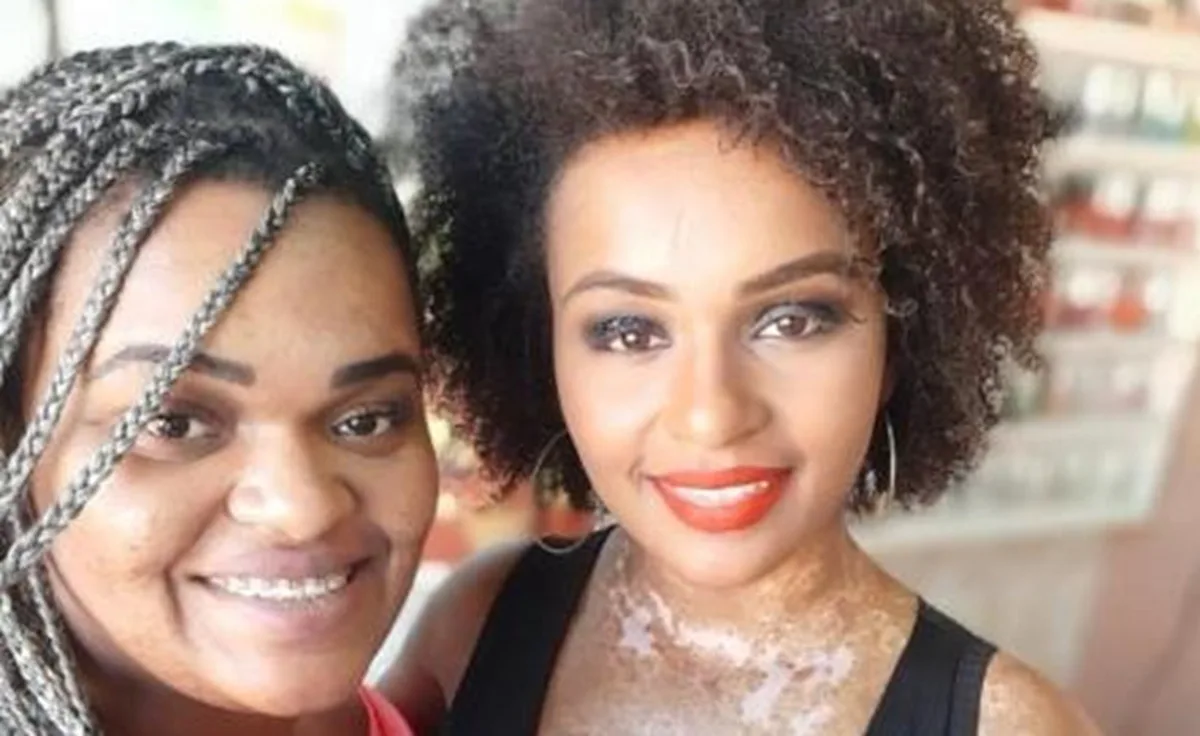 Natália Deodato denuncia racismo contra a mãe em salão de Belo Horizonte