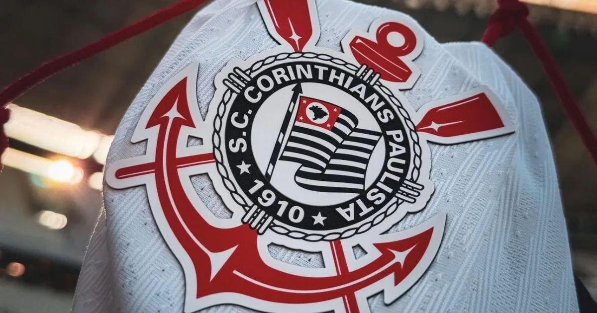 André Luiz pode voltar ao Corinthians contra o Estudiantes pela Libertadores