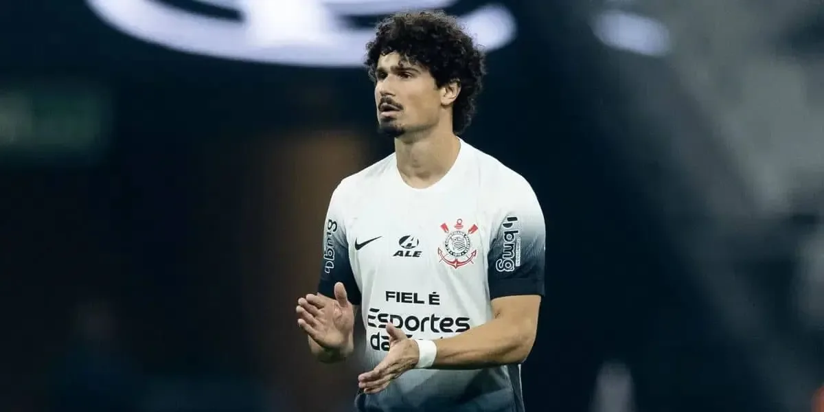 André Ramalho quer ficar no Corinthians, mas renovação ainda não avançou