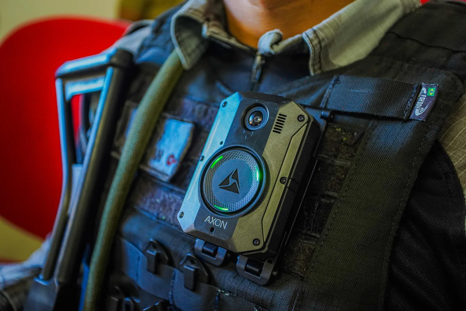 Maioria em Minas apoia câmeras corporais para policiais militares, aponta Quaest