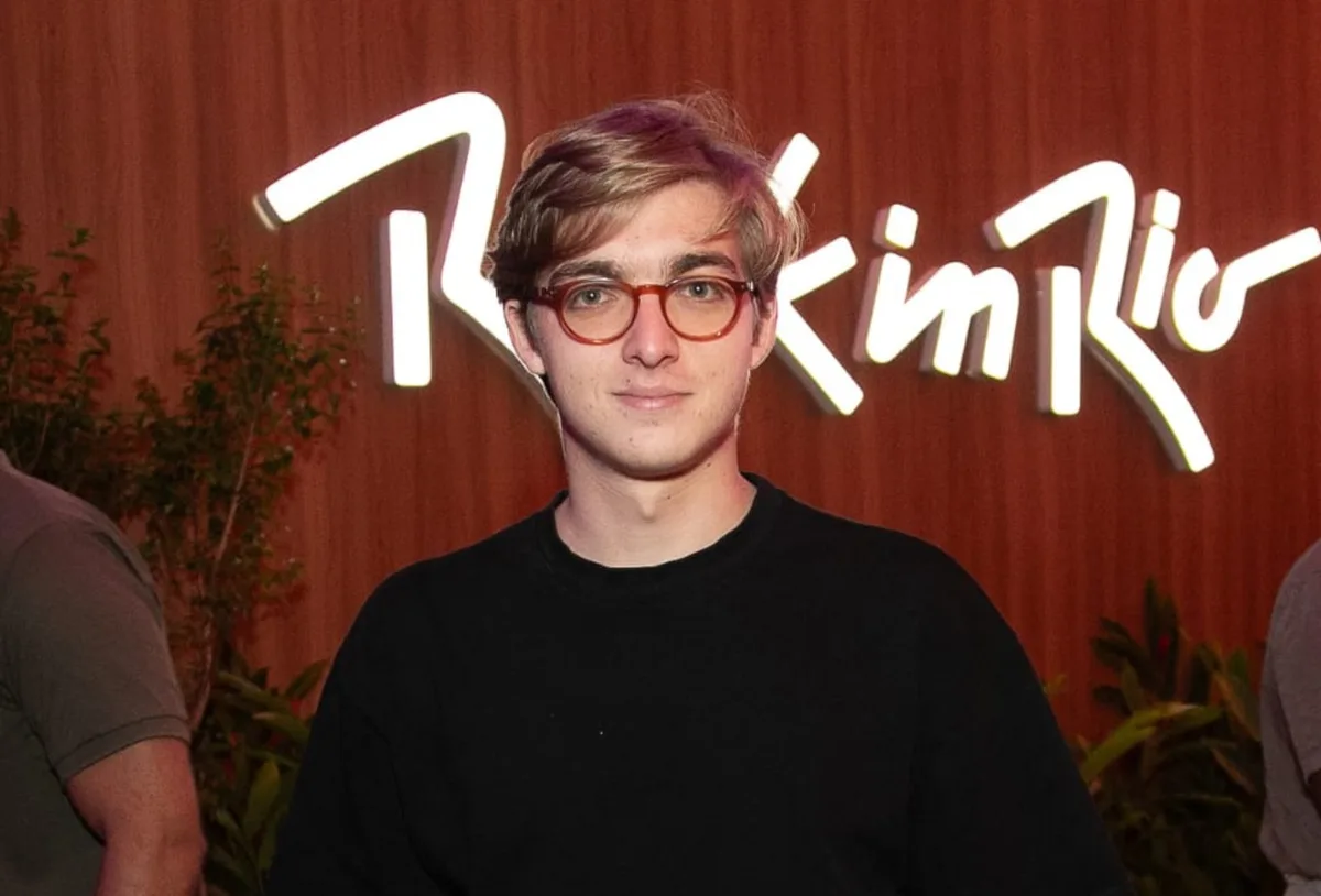 Joaquim Huck é visto no Rock in Rio durante passagem pelos Estados Unidos