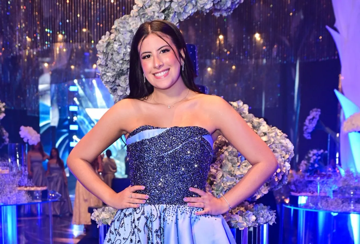 Maria Clara lança clipe feito com a família durante festa de 15 anos
