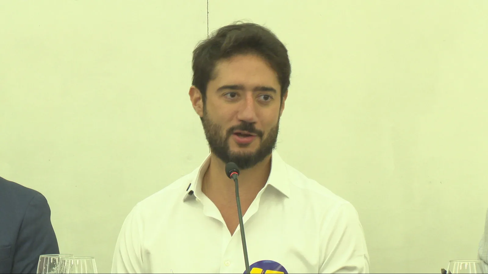 Gabriel apresenta propostas para comércio, serviços e turismo em Minas