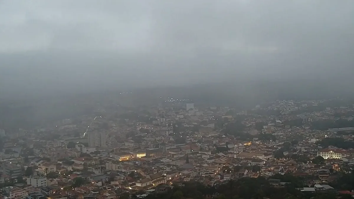 Defesa Civil prevê chuva com raios e ventos de até 50 km/h