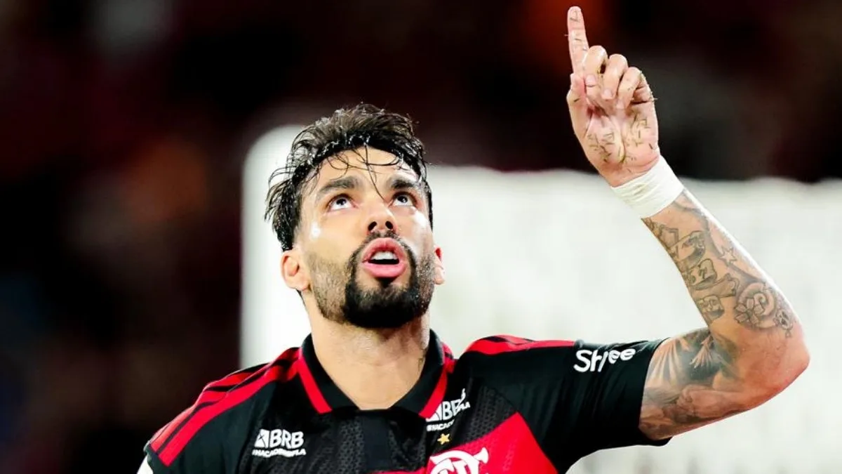 Flamengo busca retomar liderança contra Corinthians no Maracanã