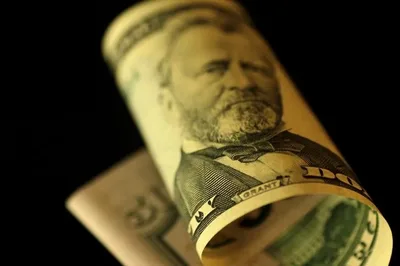 Mercado de swaps cambiais acelera criação de plataformas eletrônicas
