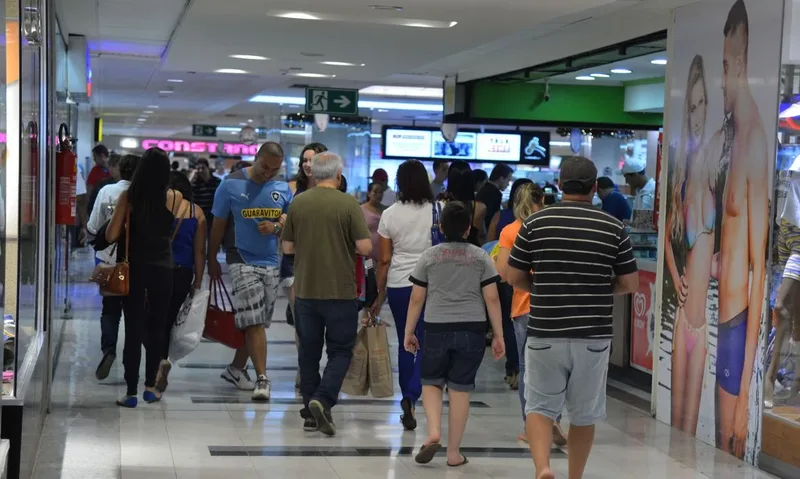 Alta anual do setor de serviços chega ao 28º mês seguido em julho
