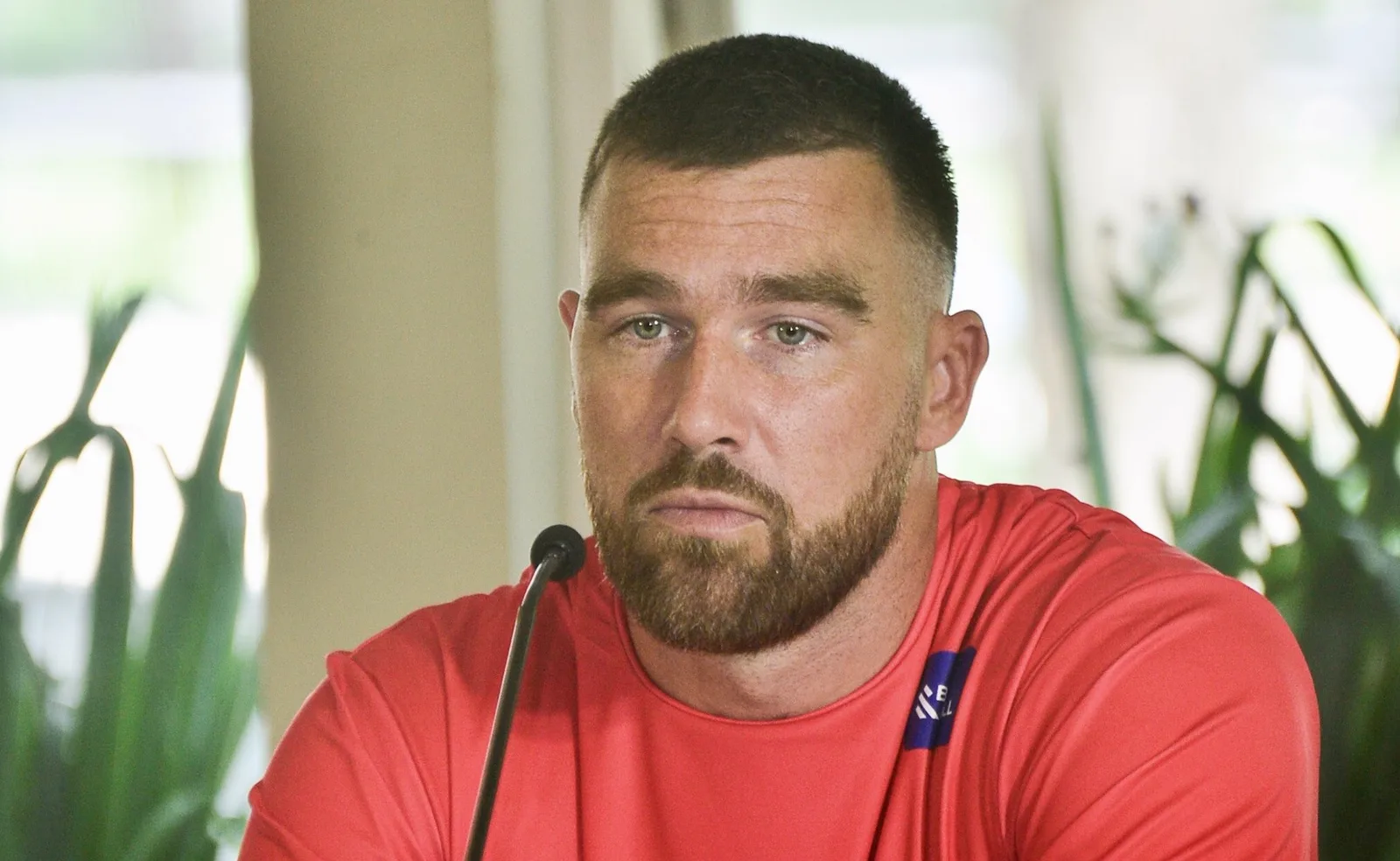 Travis Kelce aparece entre investidores lesados em fraude de US$ 35 milhões