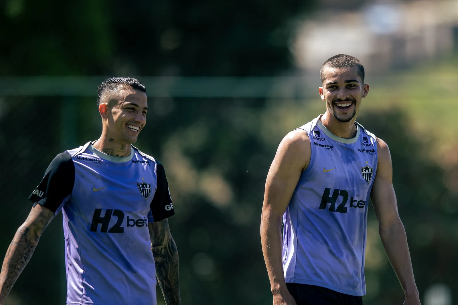 Pedro Lemos ganha espaço no Atlético-MG durante recuperação de três zagueiros