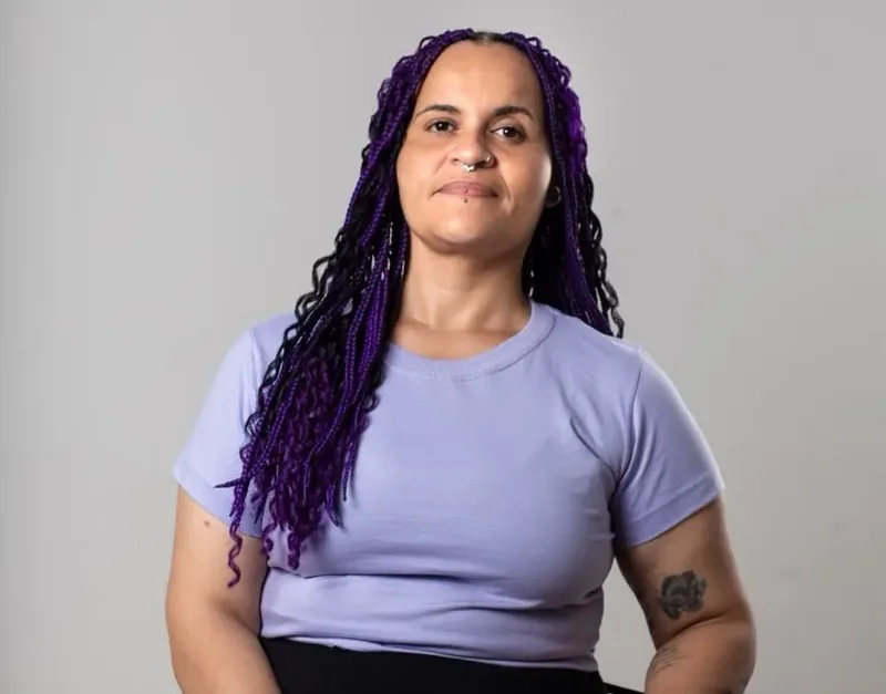 Professora Delliana critica mudança de discurso de João Roma sobre ACM Neto