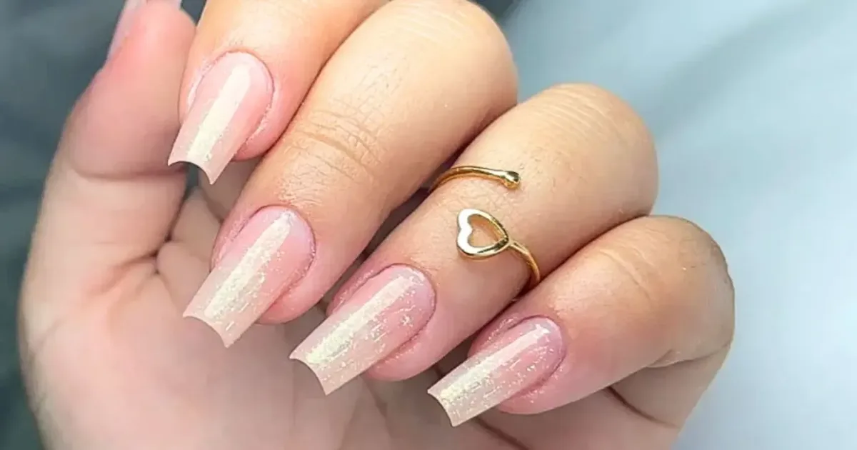 Hábitos do dia a dia ajudam a preservar unhas longas e naturais