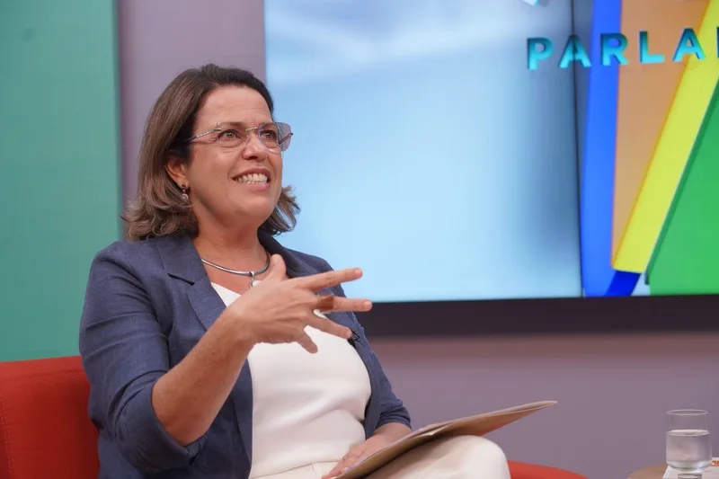 Rosângela Rezende marca 1,1% em pesquisa espontânea para a Assembleia de Goiás