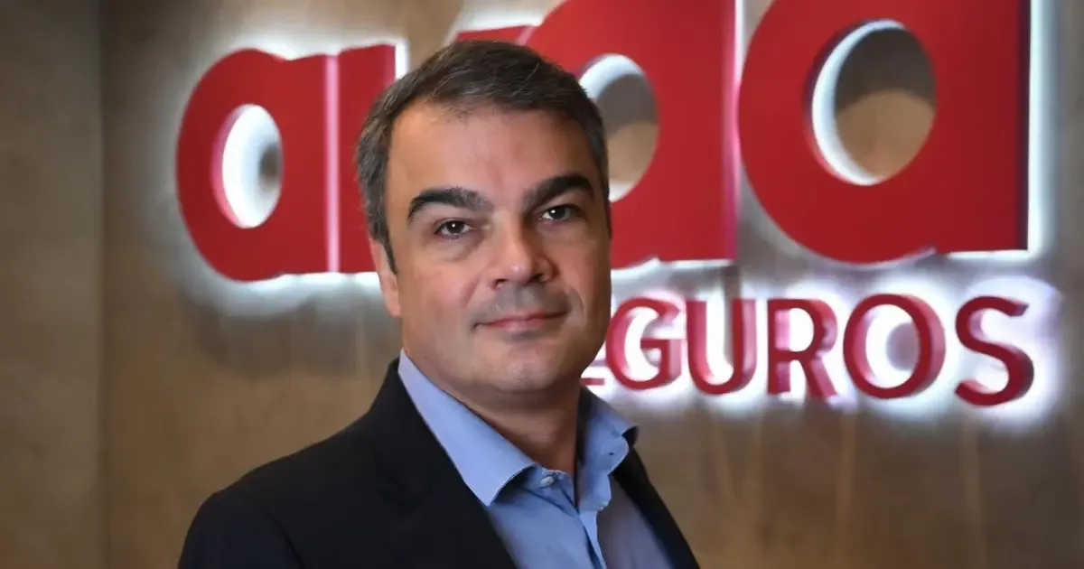 Akad registra alta na busca por seguros D&O com cobertura maior