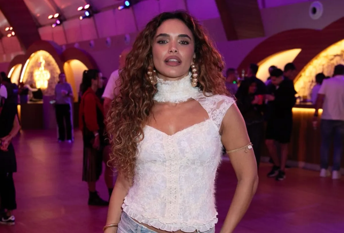 Giovana Cordeiro diz que aproveita a solteirice e não tem pressa para namorar