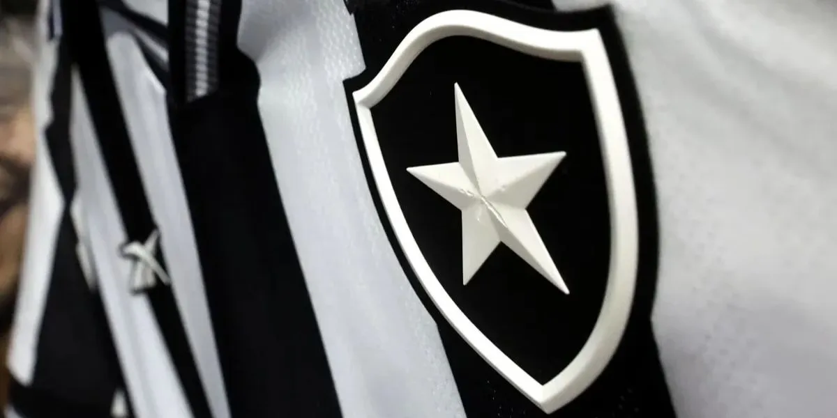 Botafogo confirma Hakim Ziyech como reforço até dezembro de 2028